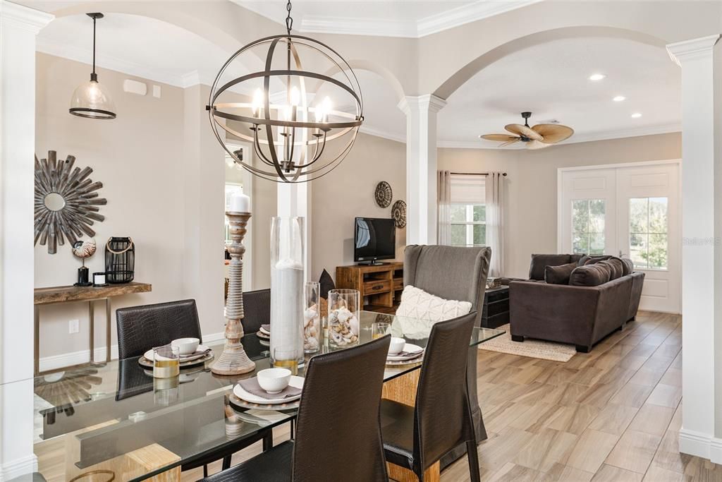 Chandelier, Dining room, Interior, Living room, Pendant Lights, Recessed Lighting, Wood Texture Flooring