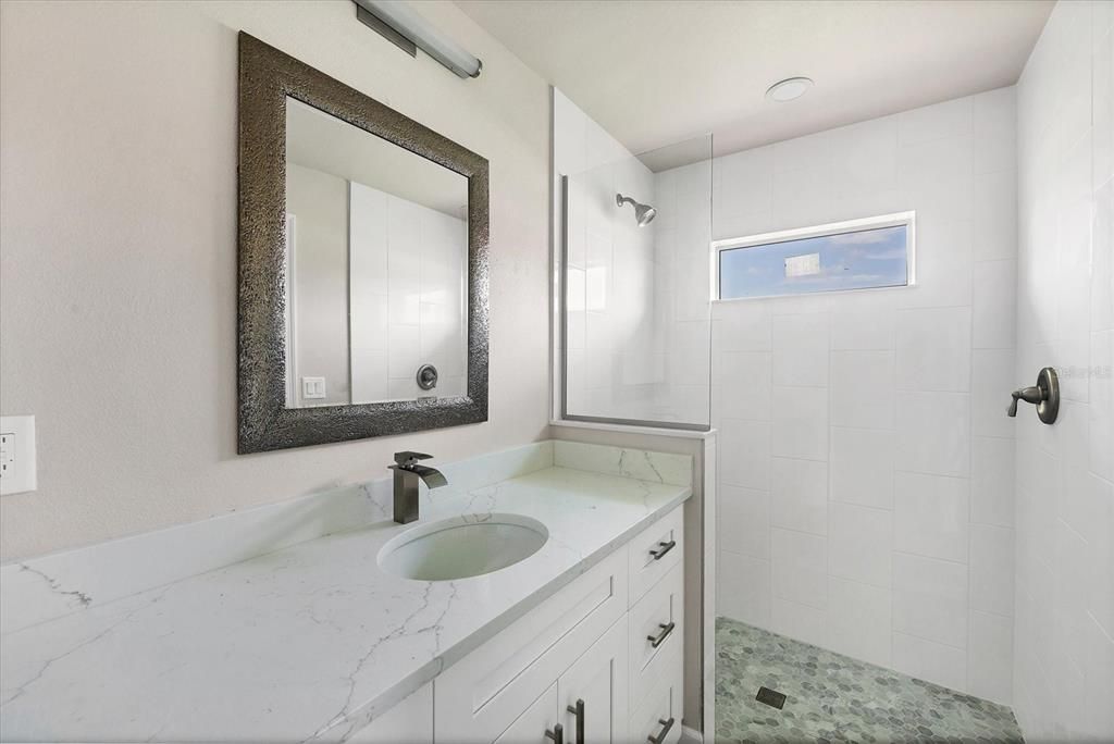Bathroom, Interior, Recessed Lighting