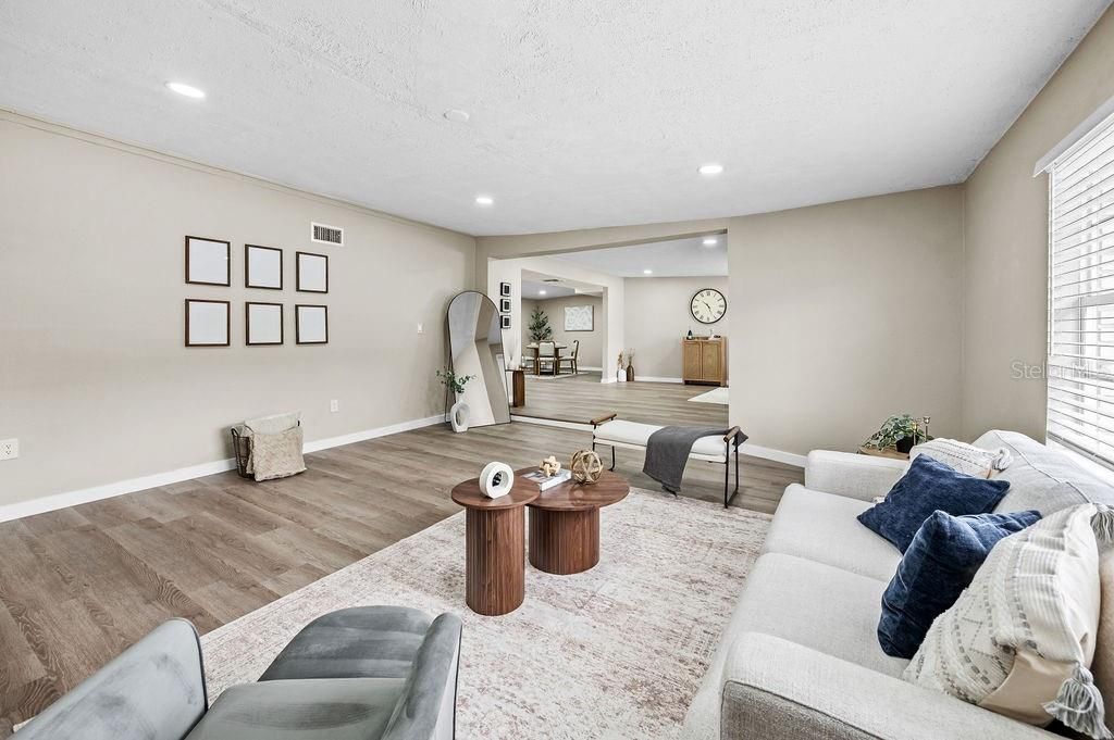 Interior, Living room, Recessed Lighting, Wood Texture Flooring