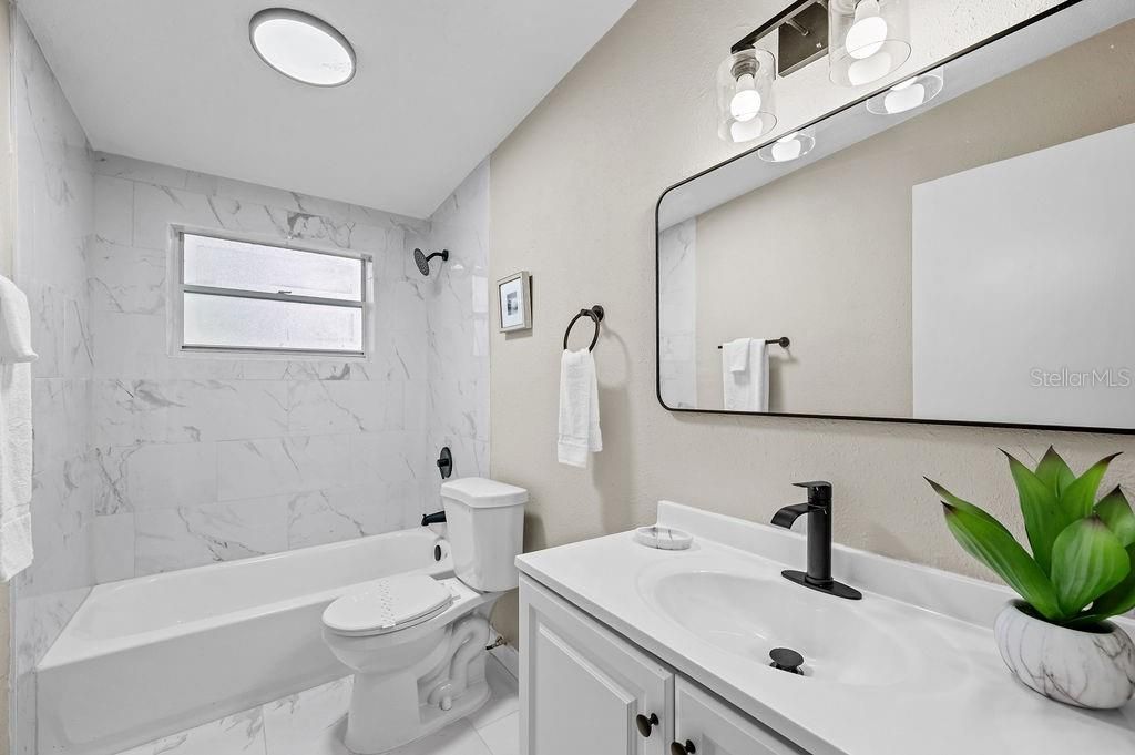 Bathroom, Interior, Marble, Marble Walls, Recessed Lighting