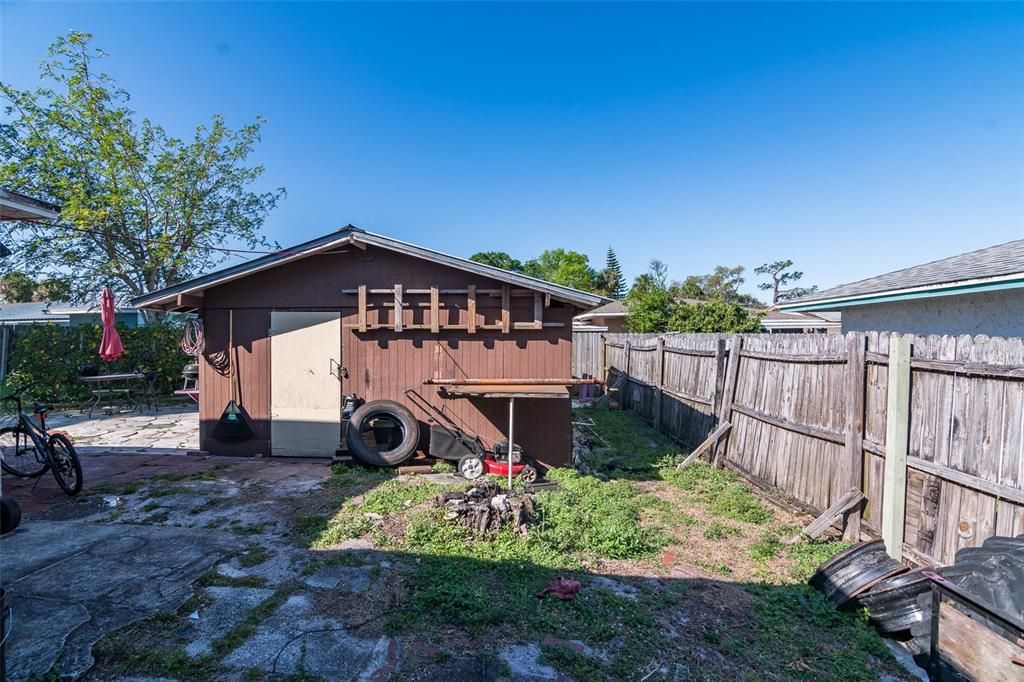 Backyard, Exterior