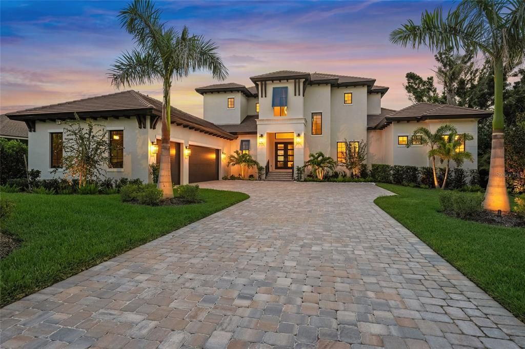 Backyard, Exterior, Facade, Mediterranean