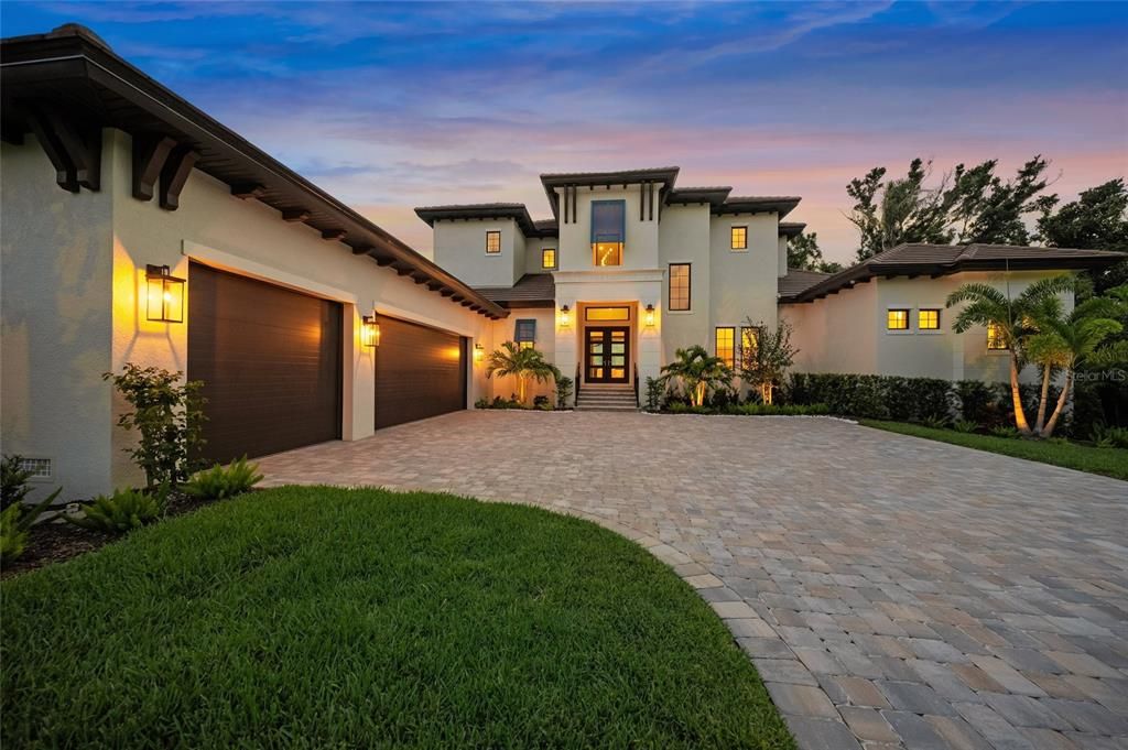 Attached, Backyard, Exterior, Facade, Mediterranean
