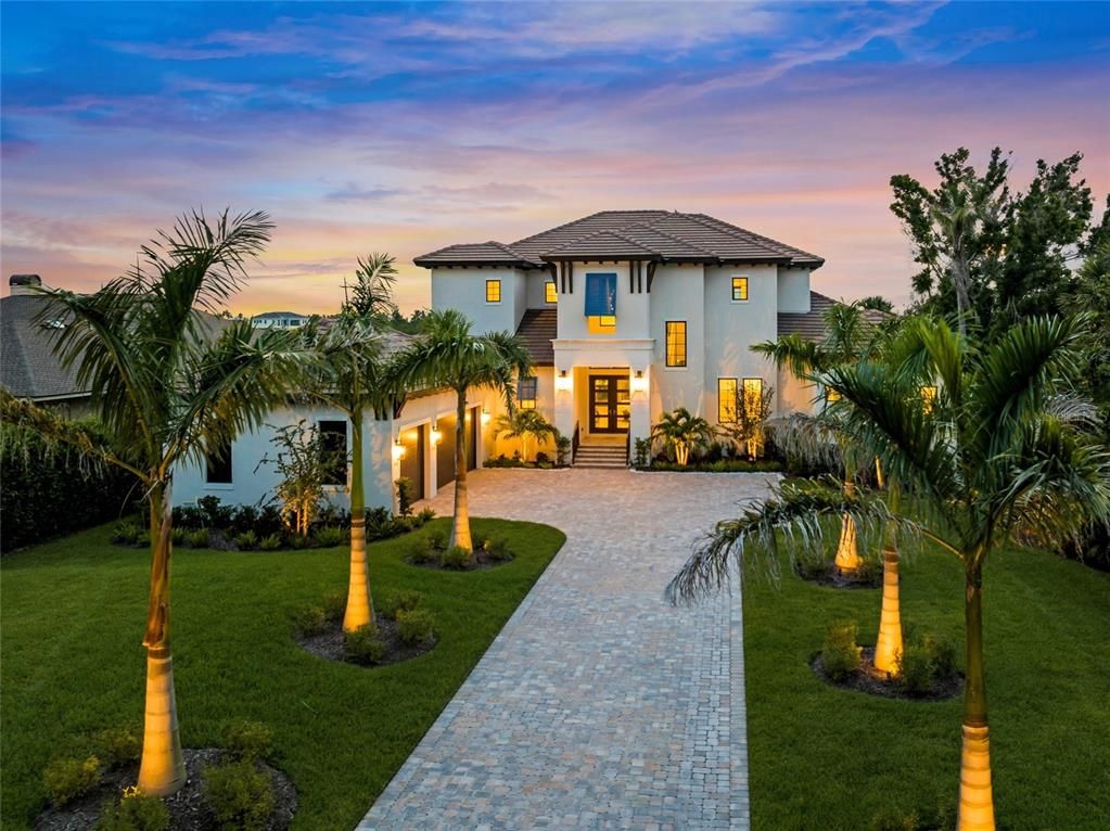 Backyard, Exterior, Facade, Mediterranean