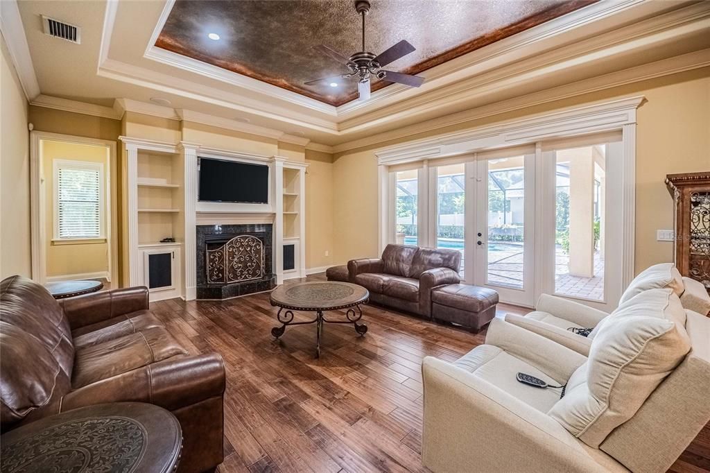 Fireplace, Interior, Living room, Recessed Lighting, Wood Texture Flooring