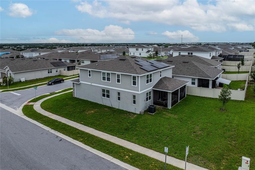 Exterior, Drone