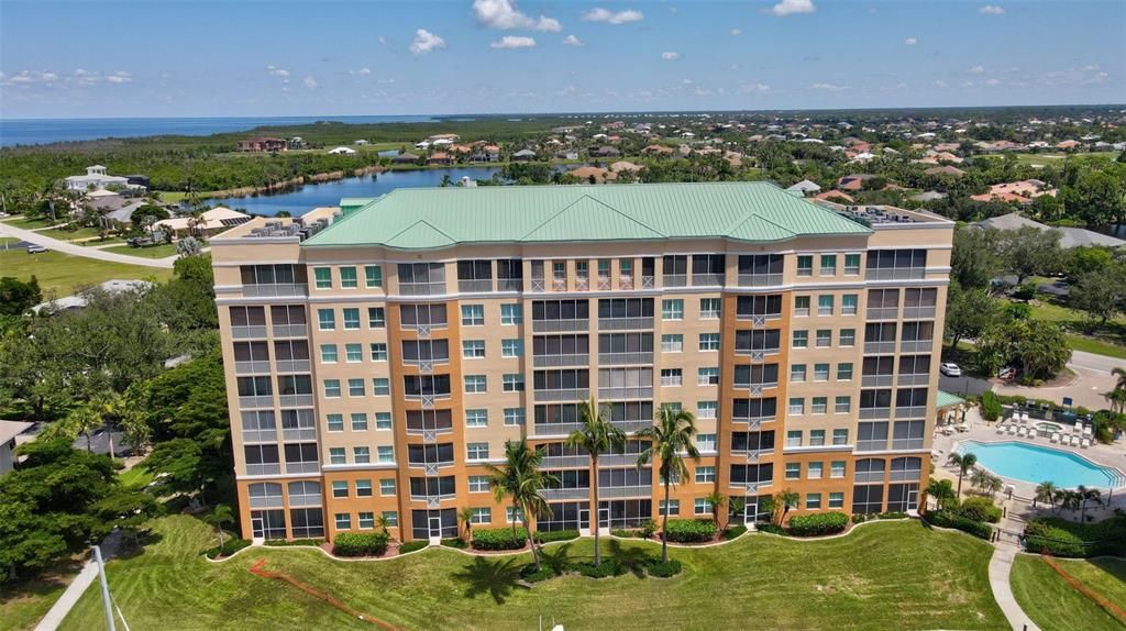 Exterior, Drone