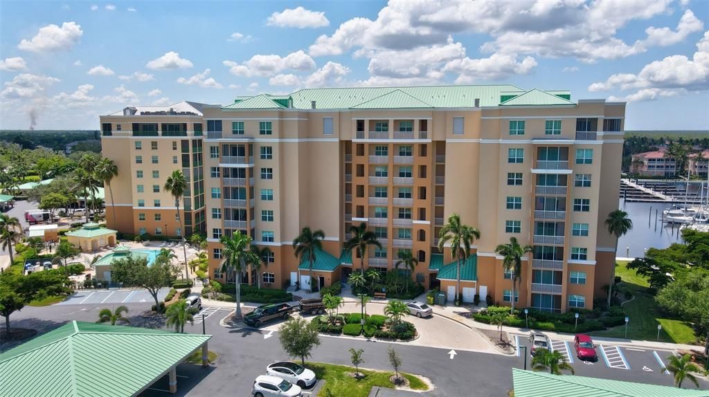 Exterior, Facade, Condo Building