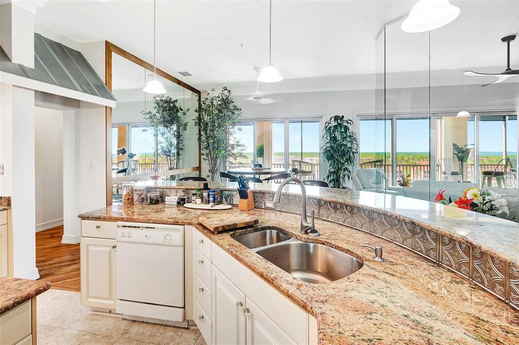 Interior, Kitchen, Pendant Lights, Water