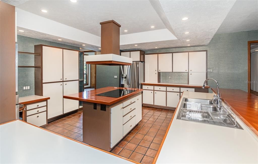 Interior, Kitchen, Recessed Lighting