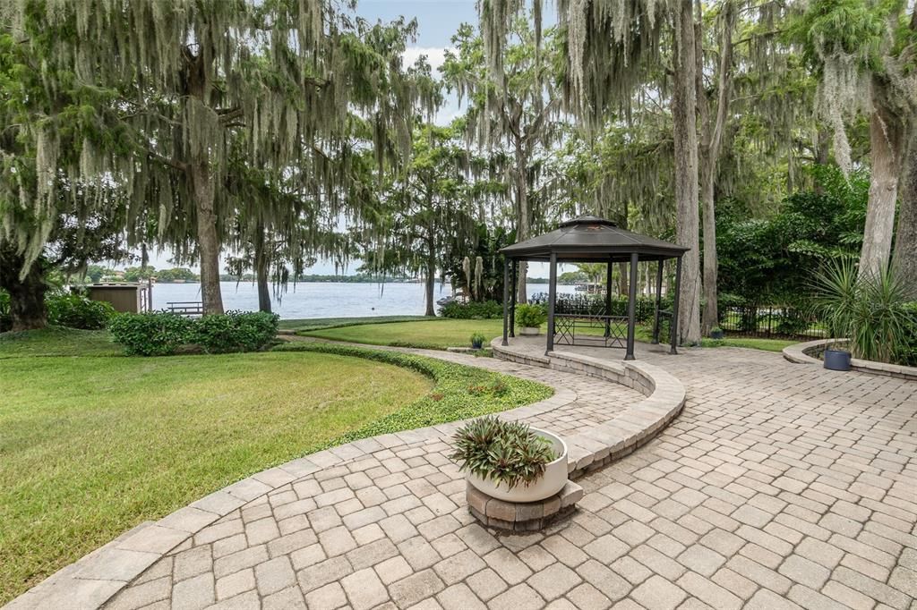 Backyard, Exterior, Water