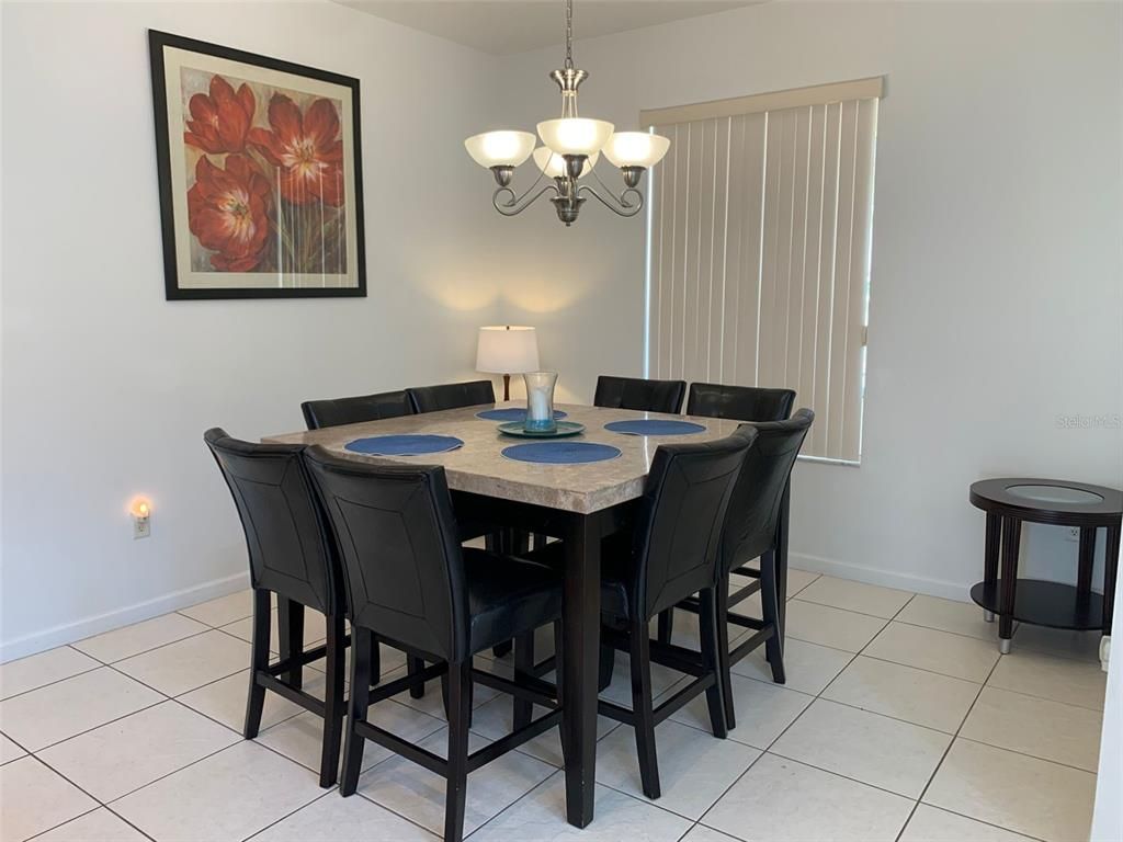 Chandelier, Dining room, Interior