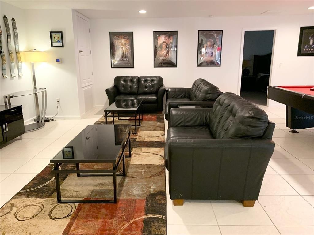 Billiard Table, Game Room, Interior, Living room, Recessed Lighting