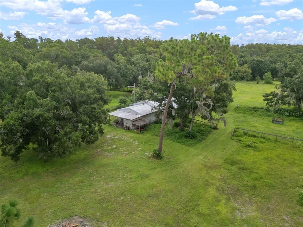 Exterior, Drone