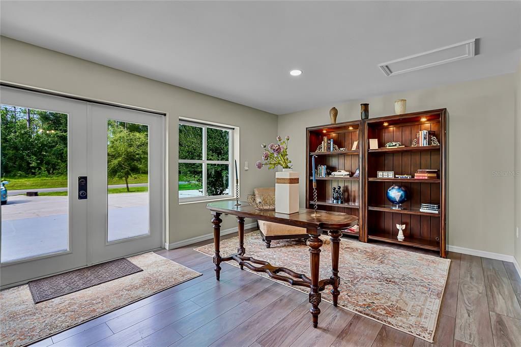 Home Office, Interior, Recessed Lighting, Wood Texture Flooring