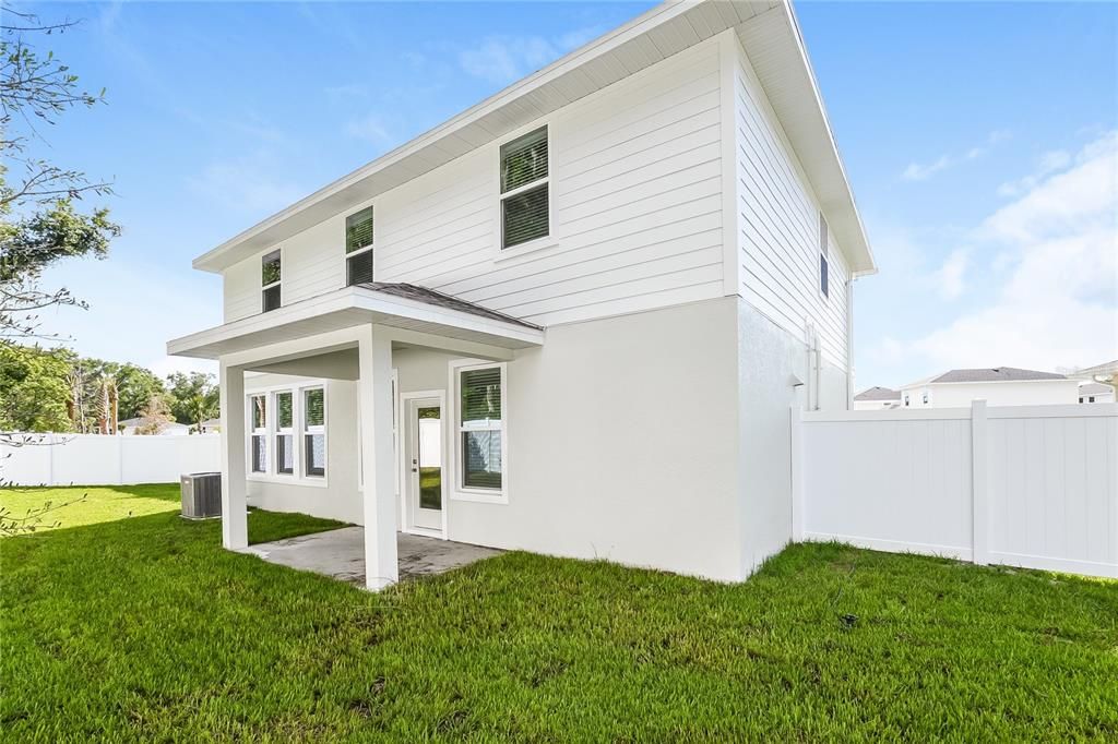 Backyard, Exterior