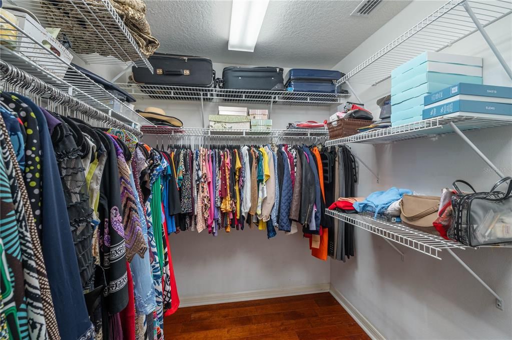 Interior, Walk-in Closets, Wood Texture Flooring