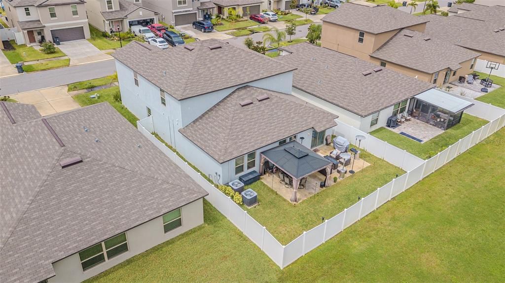 Exterior, Drone
