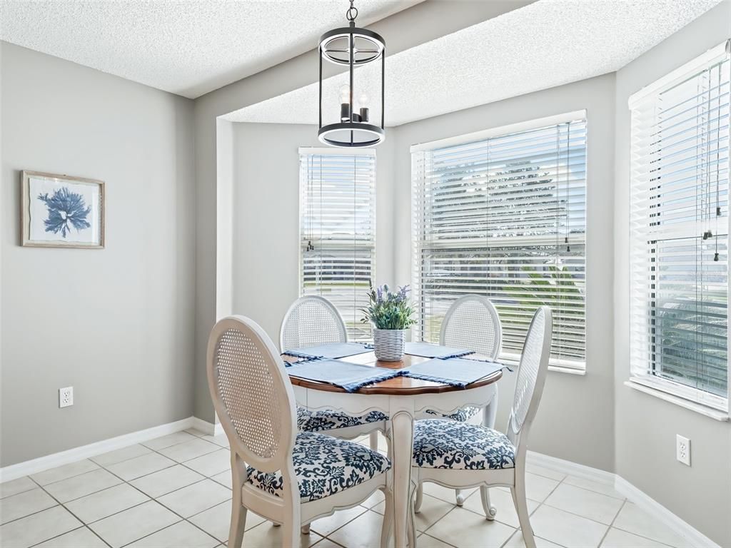 Dining room, Interior, Pendant Lights