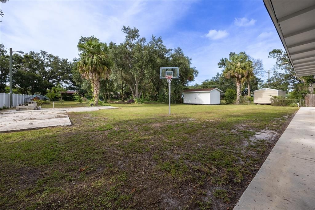 Backyard, Exterior