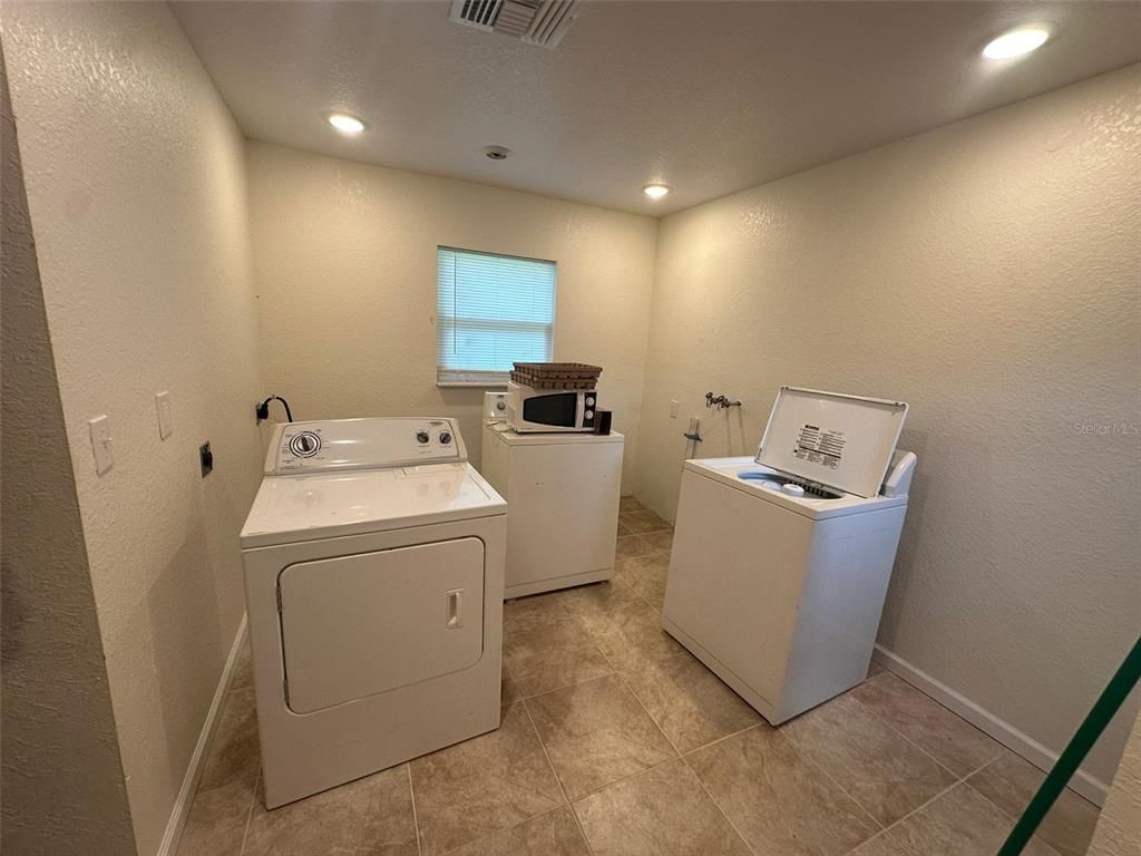 Interior, Recessed Lighting, Washer