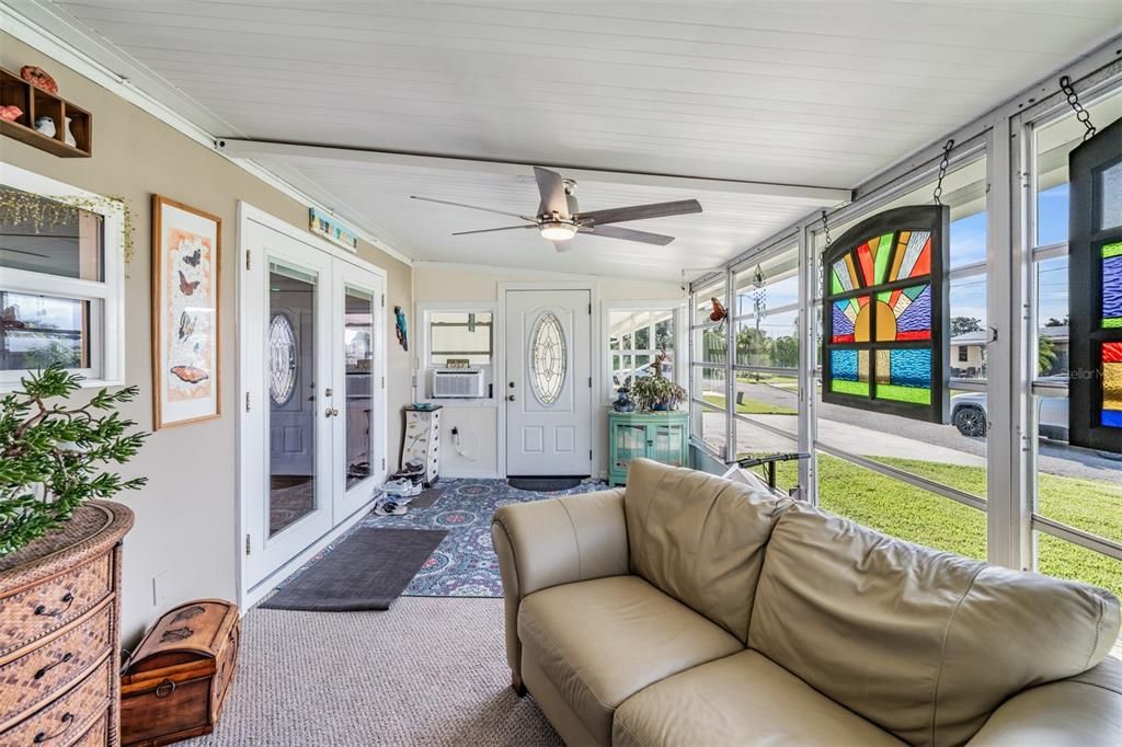 Interior, Living room, Sun Room