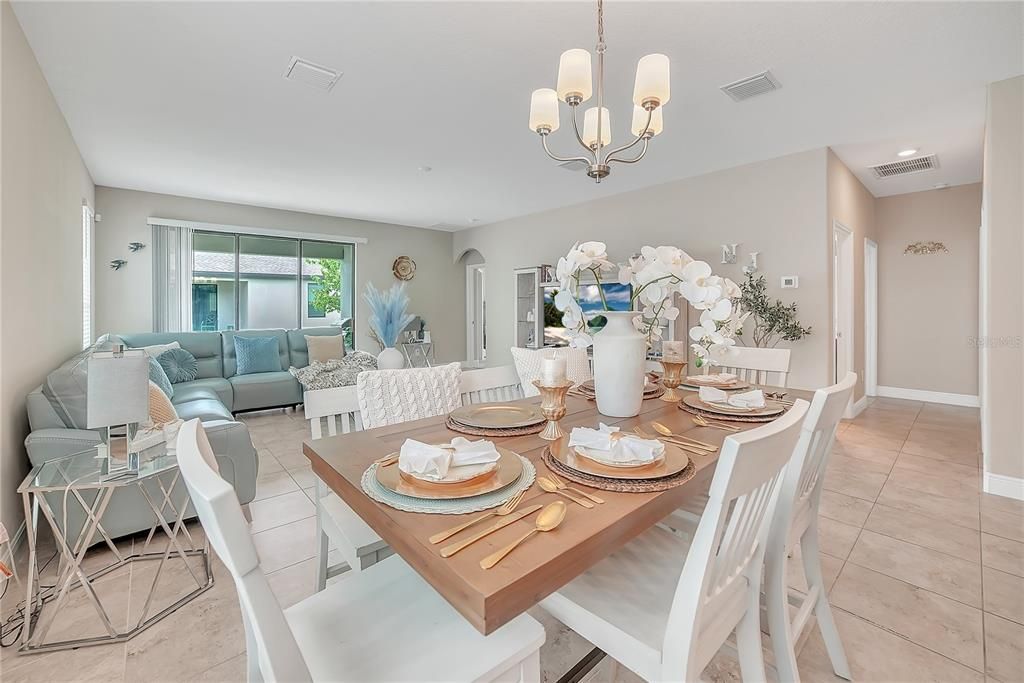 Chandelier, Dining room, Interior, Living room, Recessed Lighting