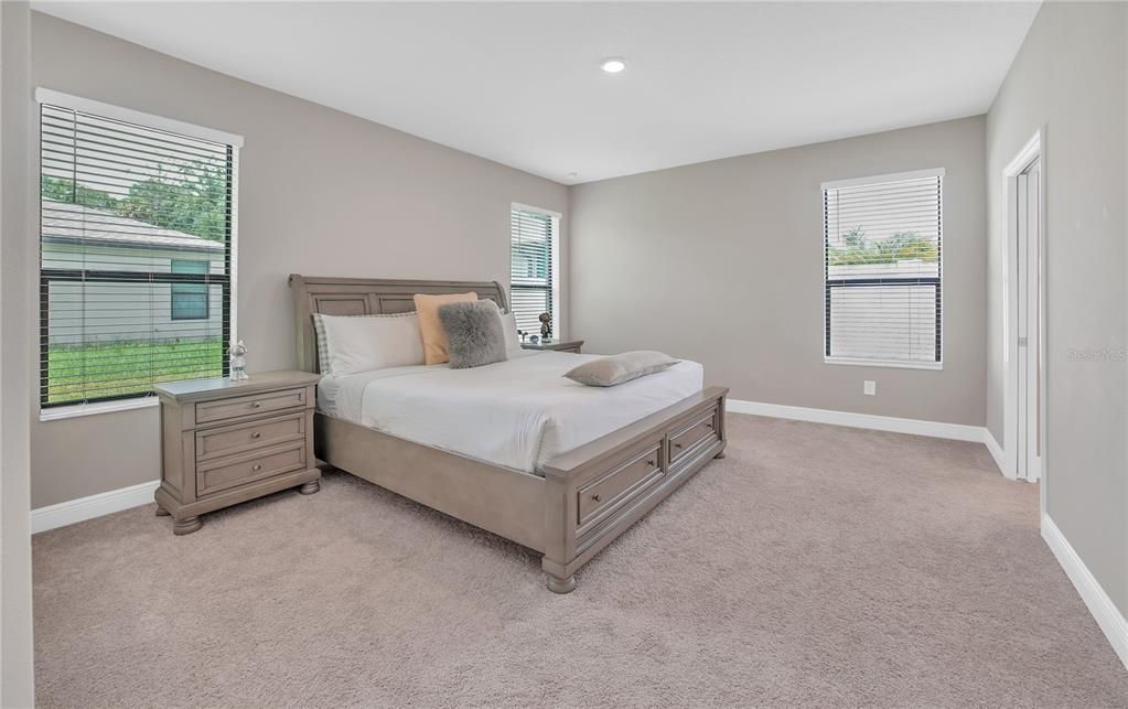 Bedroom, Interior, Recessed Lighting