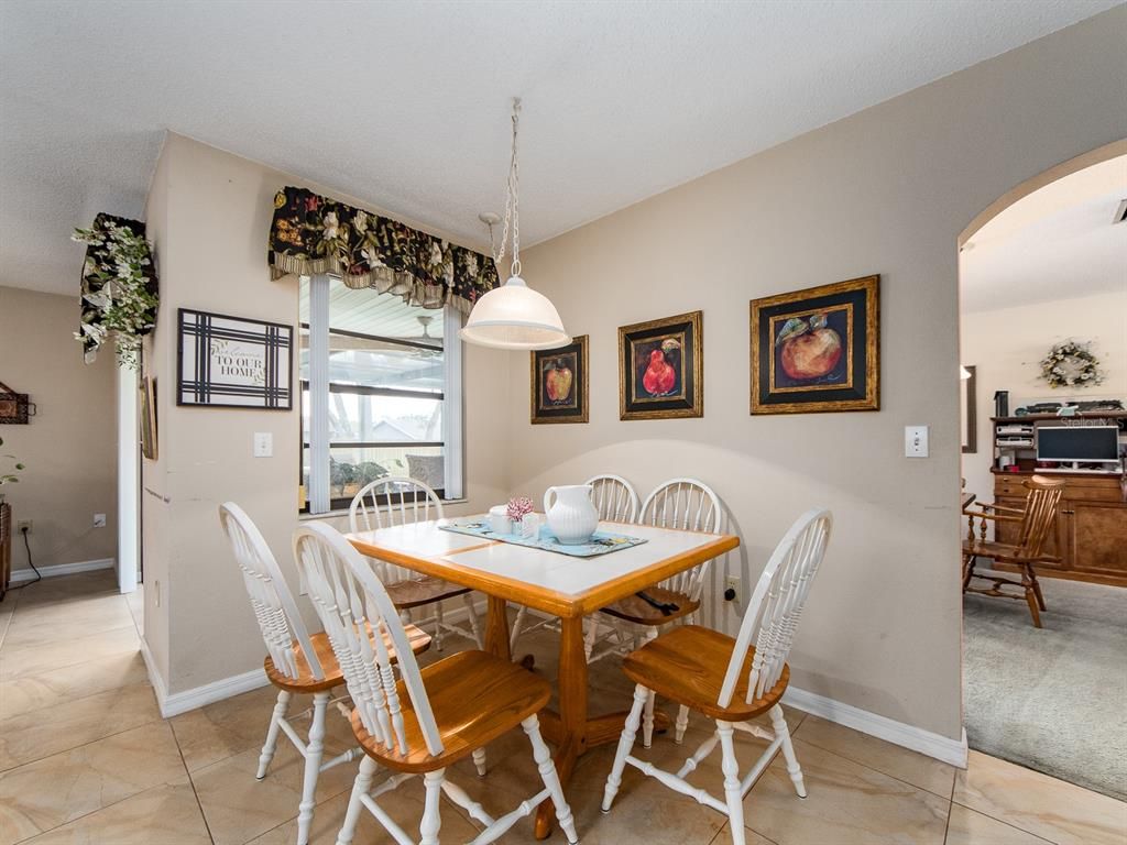 Dining room, Interior, Pendant Lights
