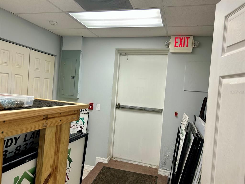 Interior, Washer
