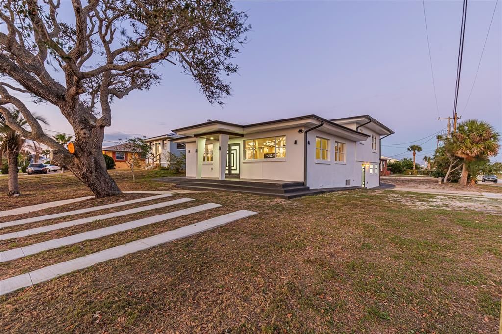 Backyard, Exterior