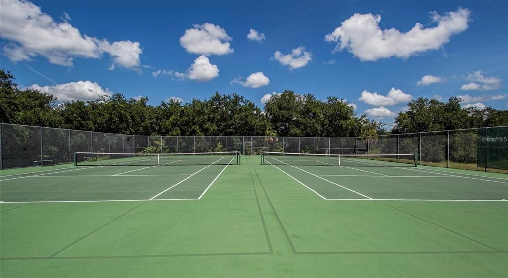Exterior, Tennis Courts
