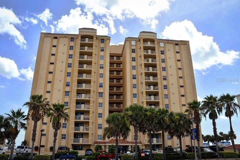 Exterior, Facade, Condo Building