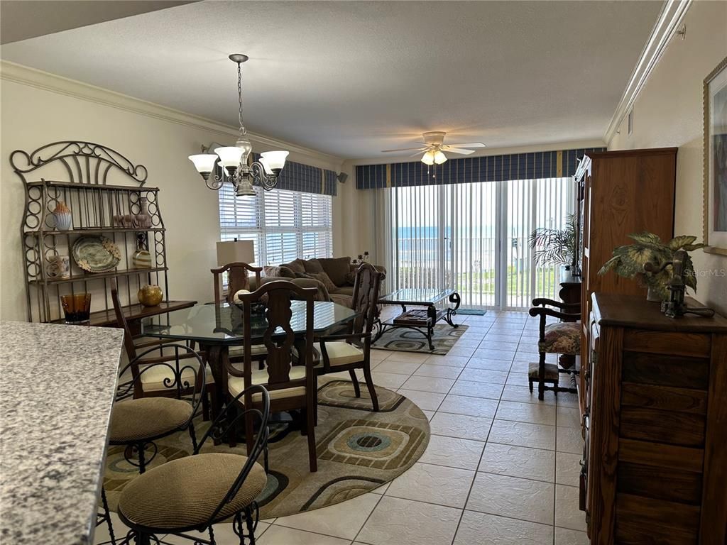 Chandelier, Dining room, Interior