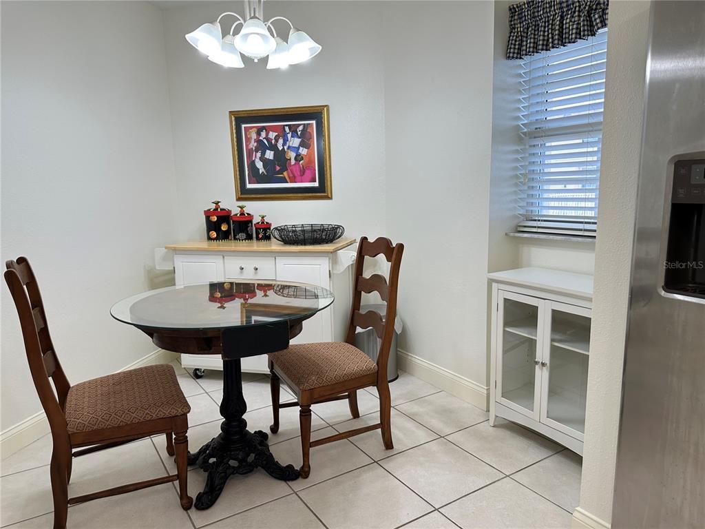 Dining room, Interior