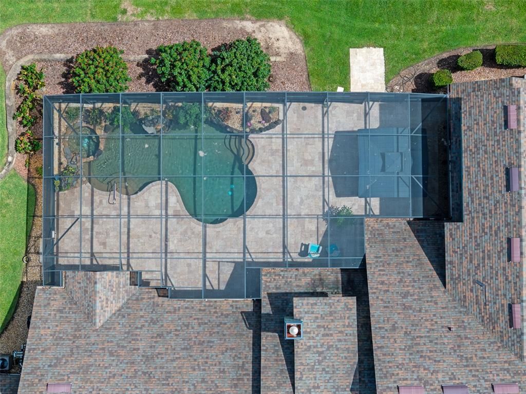 Exterior, Drone