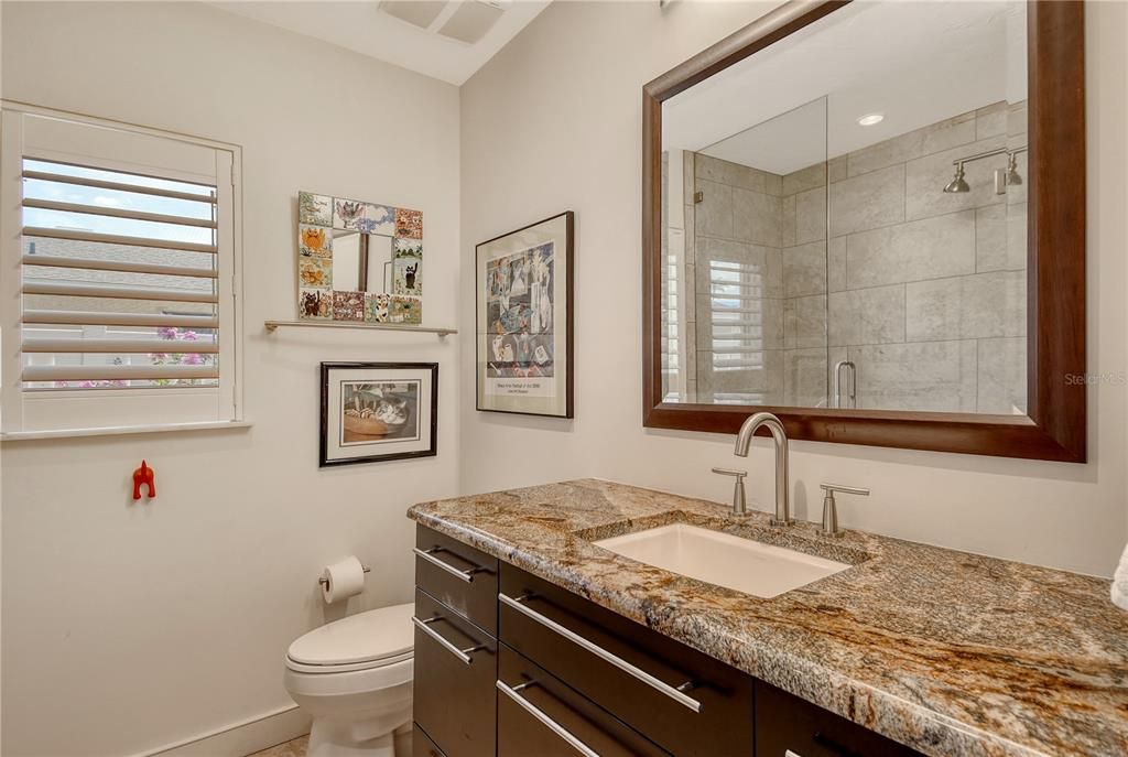Bathroom, Interior, Recessed Lighting