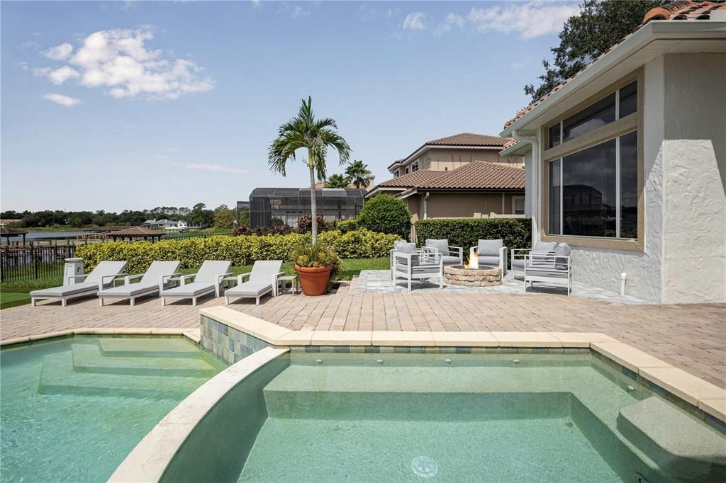 Exterior, Pool, Water