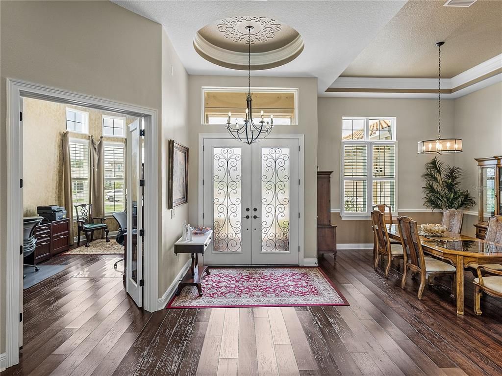 Chandelier, Dining room, Interior, Pendant Lights, Wood Texture Flooring