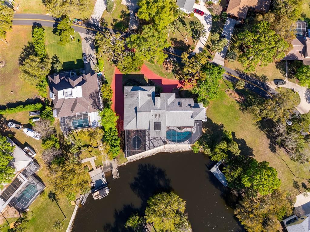 Exterior, Drone