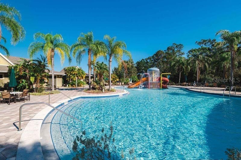 Exterior, Playground, Pool