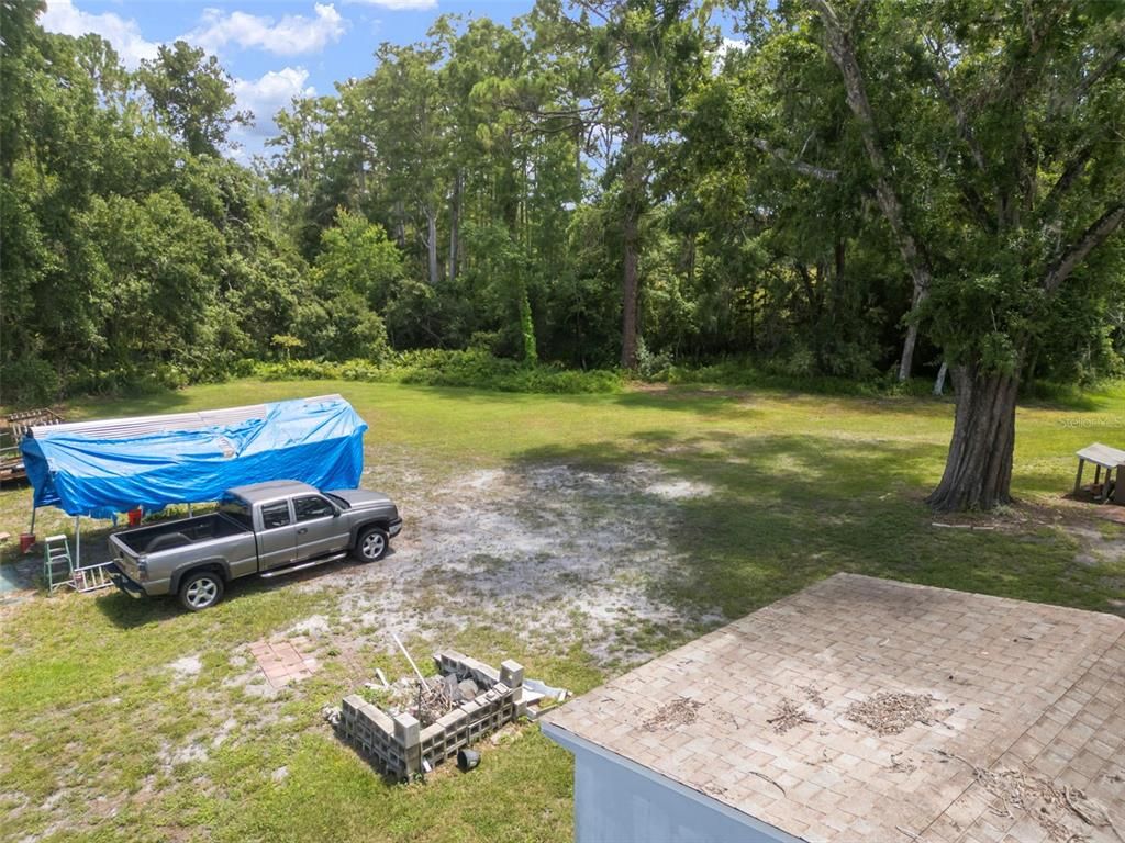Backyard, Exterior