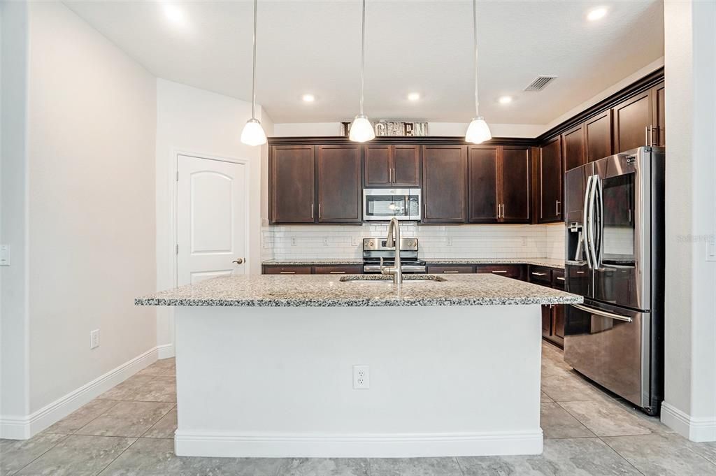 Interior, Kitchen, Pendant Lights, Recessed Lighting, Stainless Steel Appliances
