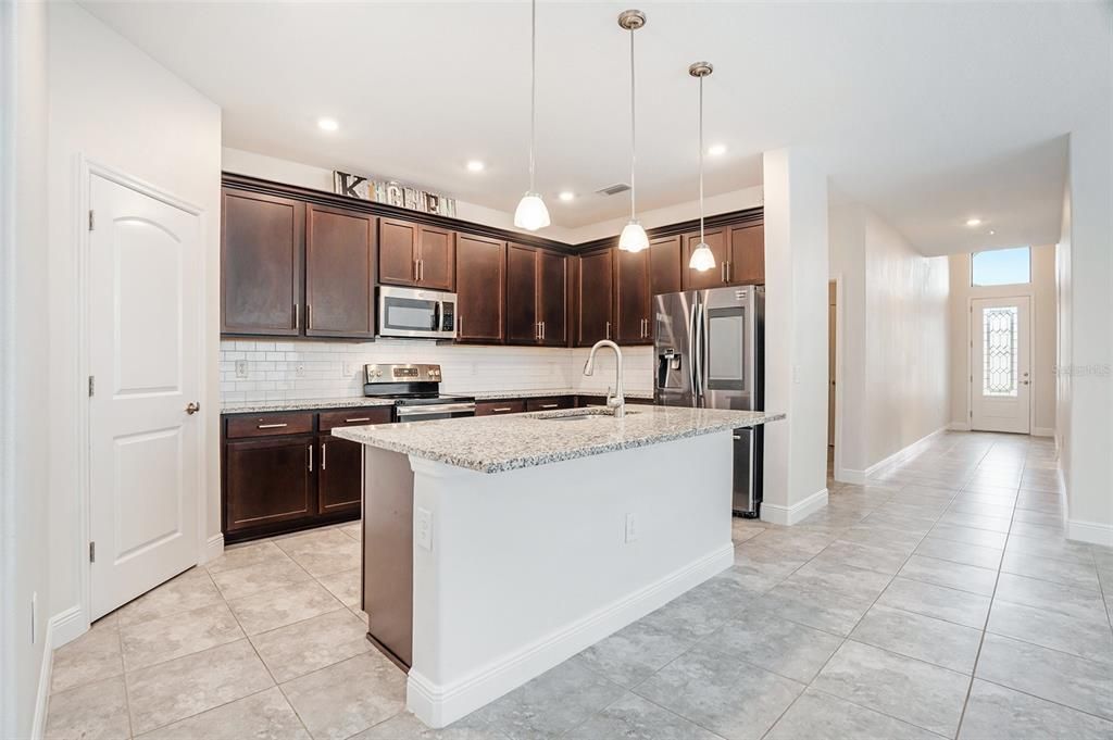 Interior, Kitchen, Pendant Lights, Recessed Lighting, Stainless Steel Appliances