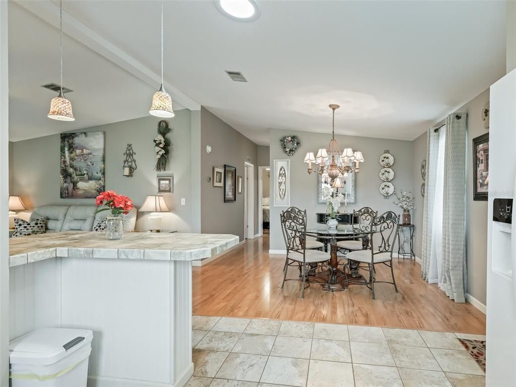 Chandelier, Dining room, Interior, Pendant Lights, Recessed Lighting, Wood Texture Flooring