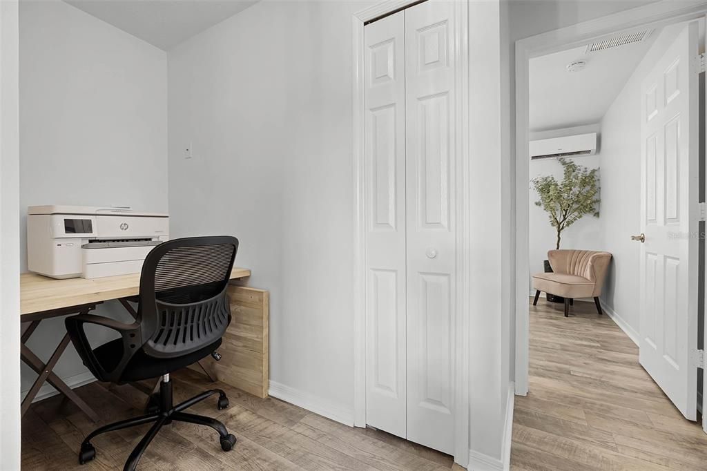 Home Office, Interior, Wood Texture Flooring
