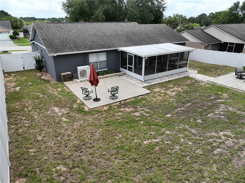 Backyard, Exterior