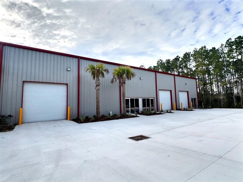 Detached Garage, Exterior