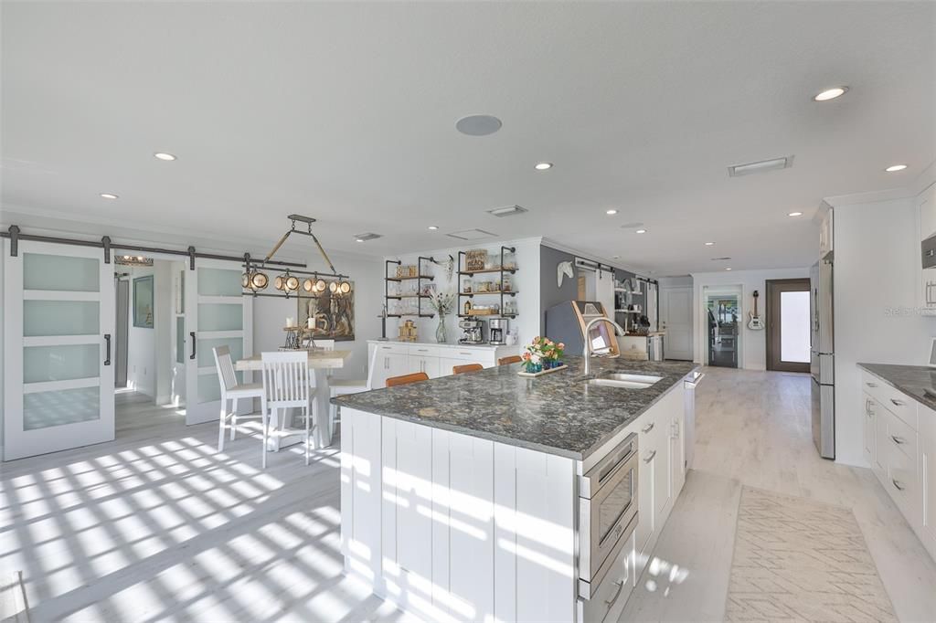 Dining room, Interior, Kitchen, Marble, Pendant Lights, Recessed Lighting