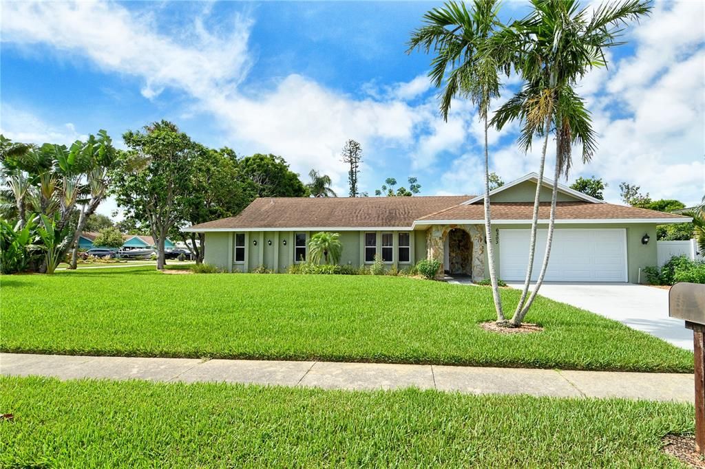 Attached, Backyard, Exterior, Facade, Ranch